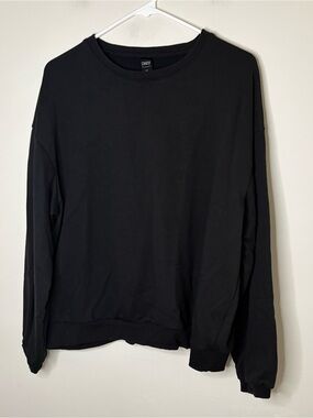 Dazy Women’s Large Black Sweatshirt Casual Sporty Basic Crewneck Goth Neutral